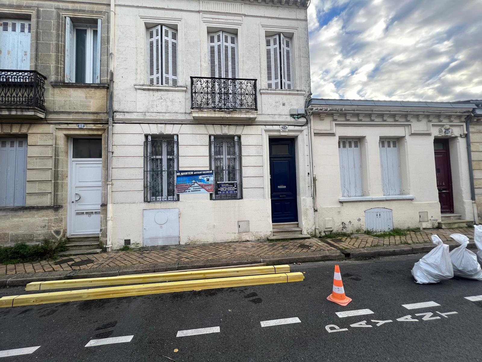 Pose et remplacement de gouttières à Eysines